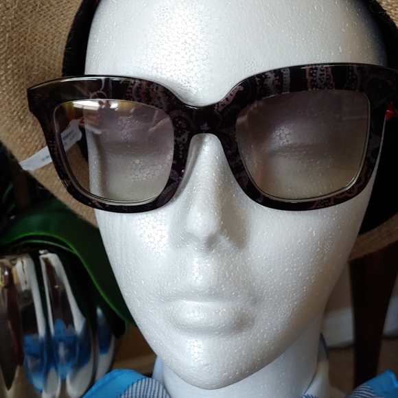 Etro Luxury Sunglasses. main image 6